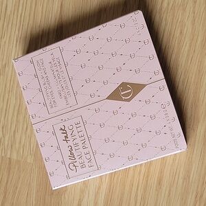 Charlotte tilbury face palette